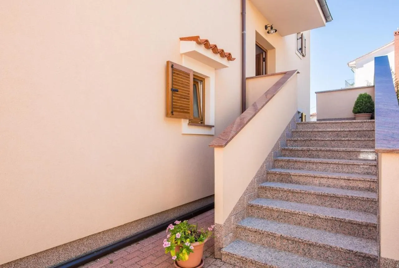 Apartments By The Sea Malinska, Krk - 19227